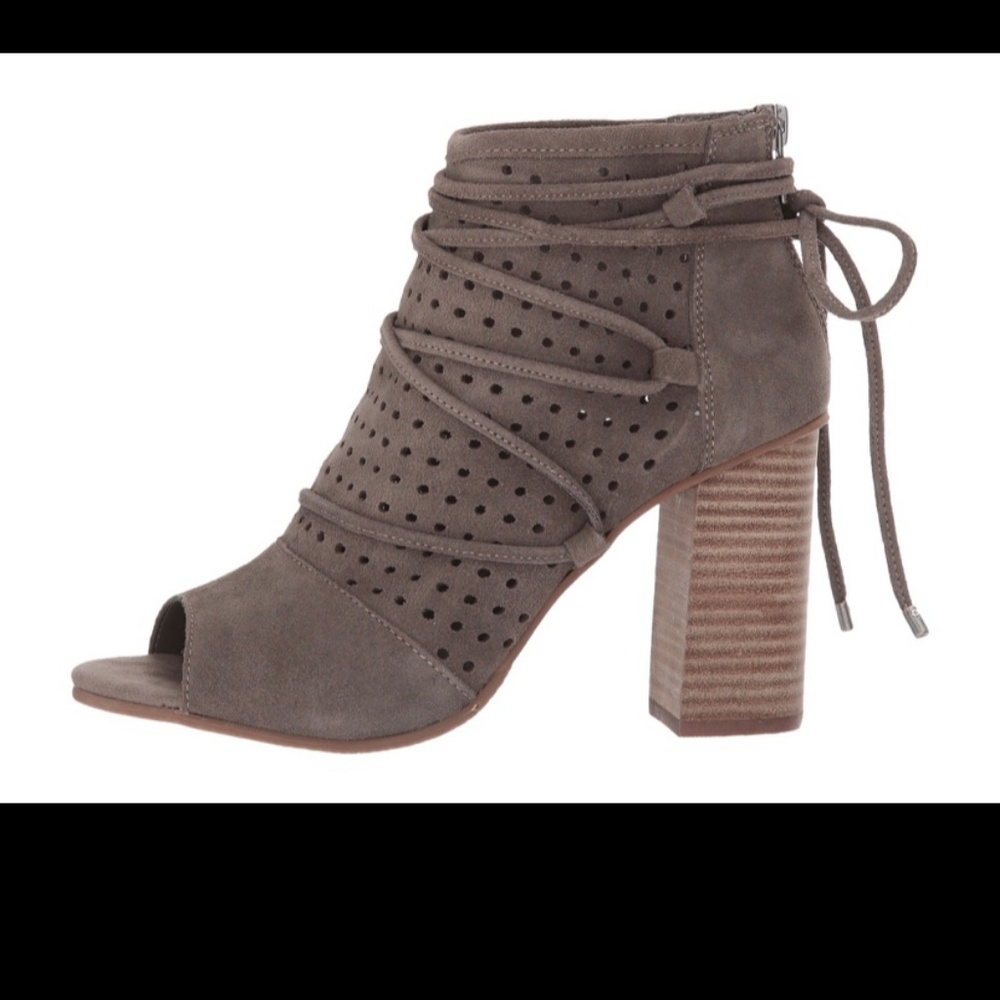 VERY VOLATILE LEATHER OPEN TOE BOOTIE